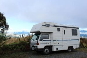 dónde se puede aparcar una autocaravana